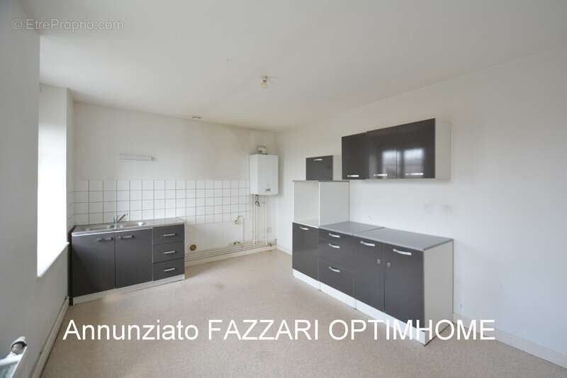 Appartement à STENAY