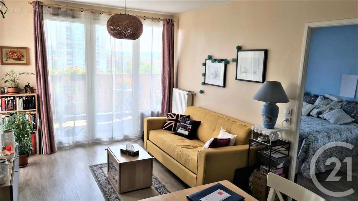 Appartement à BONNEUIL-SUR-MARNE
