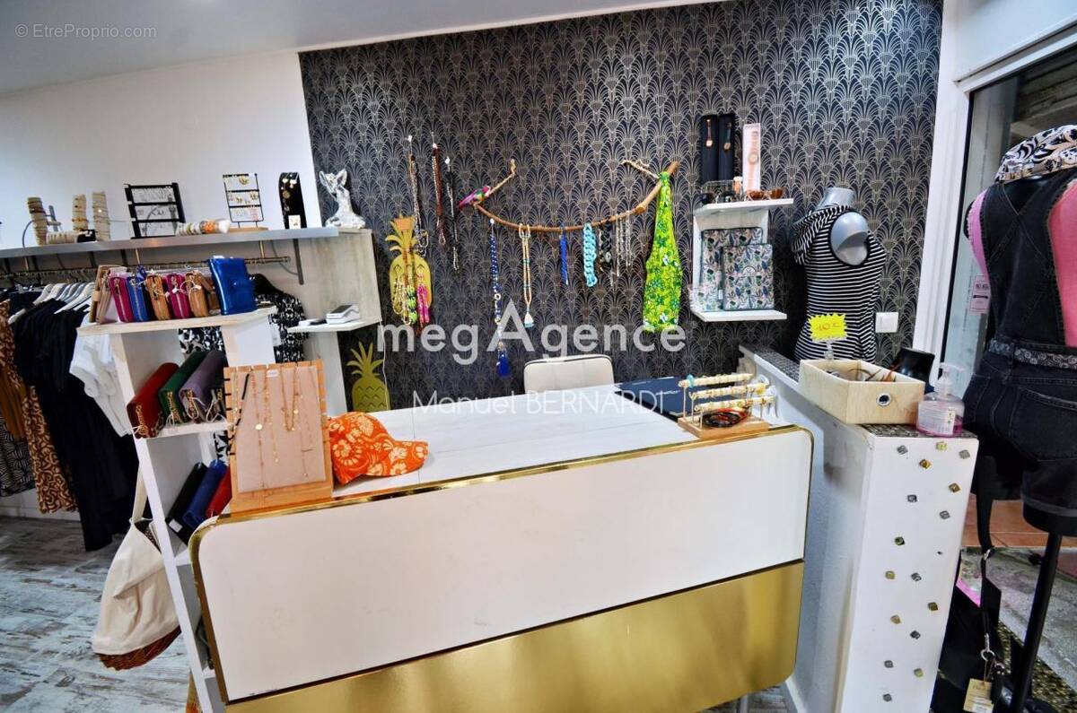 Commerce à SAINT-FRANCOIS