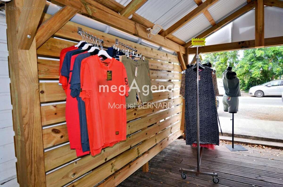 Commerce à SAINT-FRANCOIS