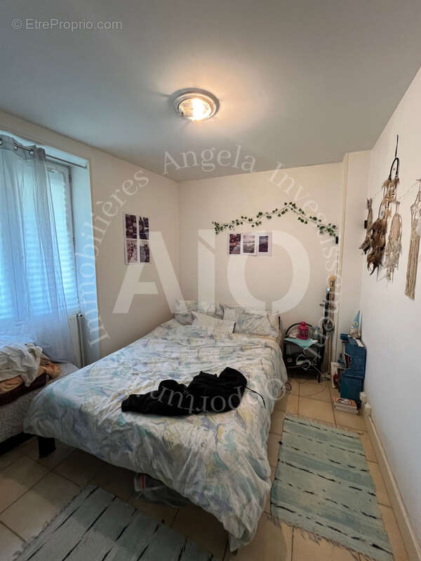 Appartement à PONTCHARRA-SUR-TURDINE