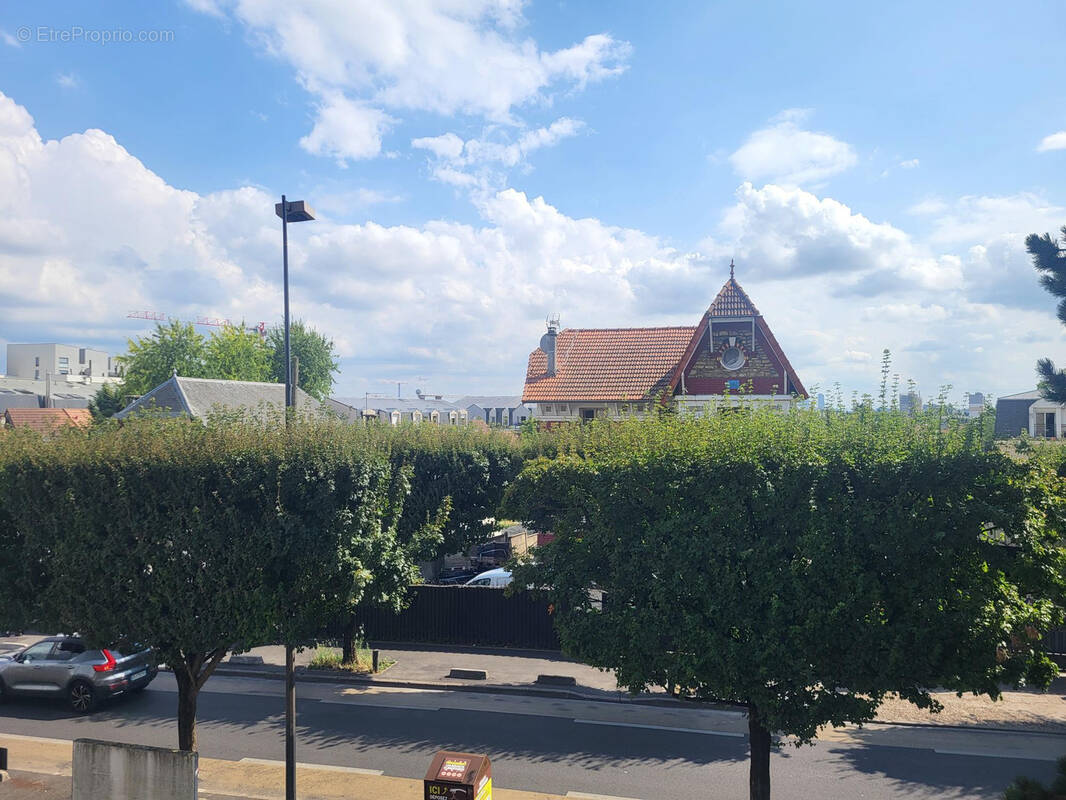 Appartement à PIERREFITTE-SUR-SEINE