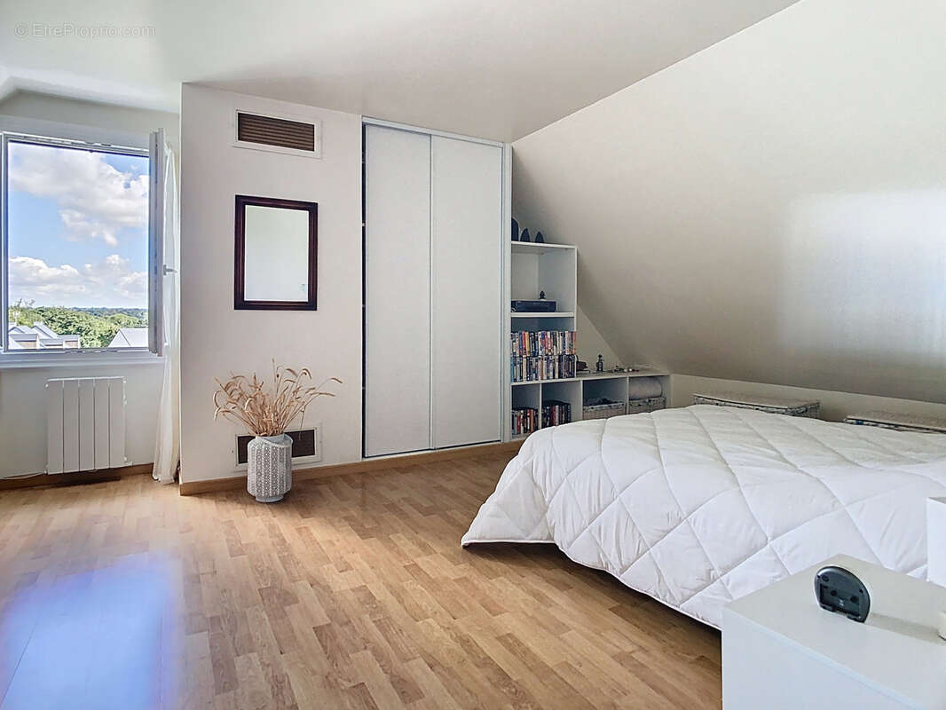 Maison à MOON-SUR-ELLE