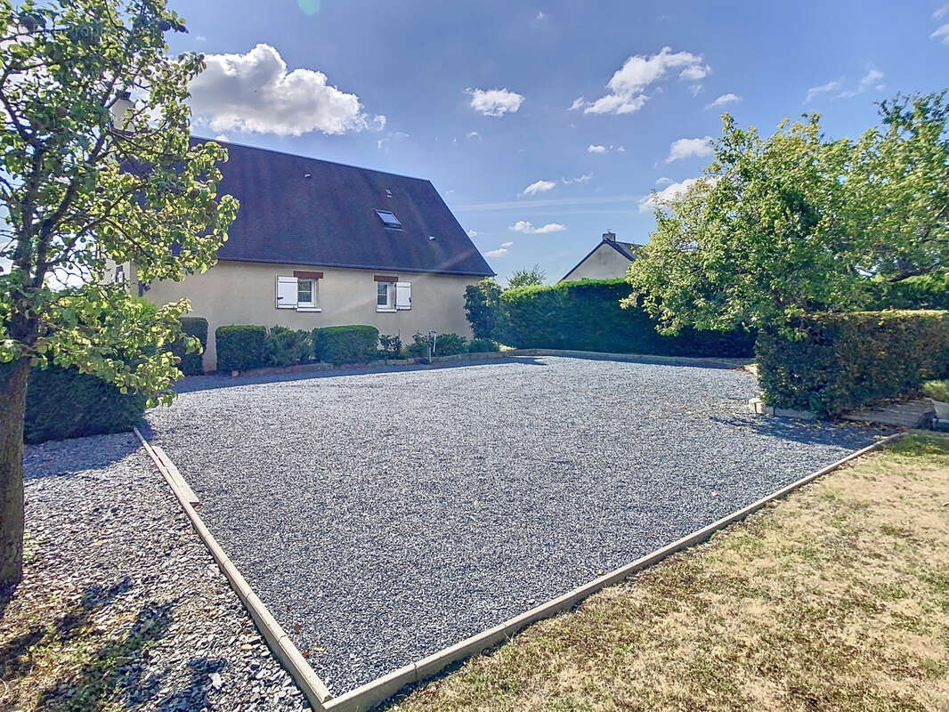 Maison à MOON-SUR-ELLE