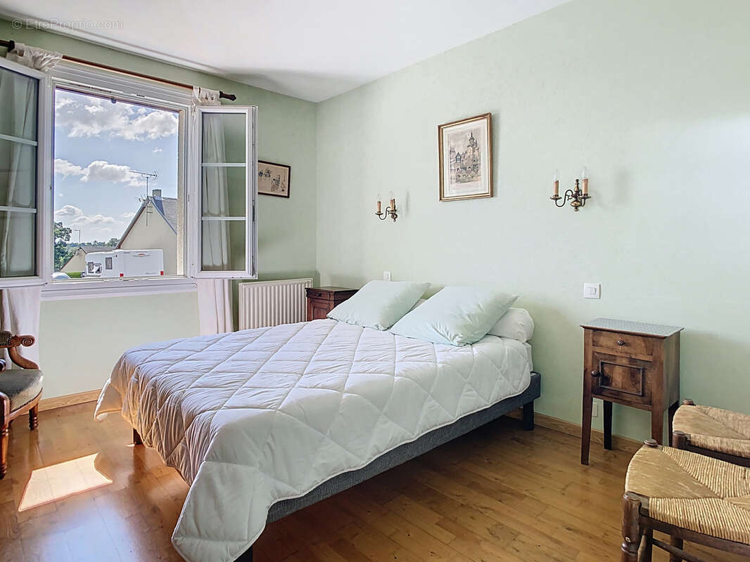 Maison à MOON-SUR-ELLE