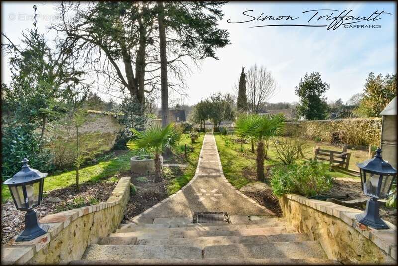 Maison à BONNETABLE