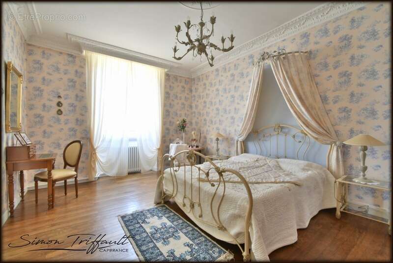 Maison à BONNETABLE