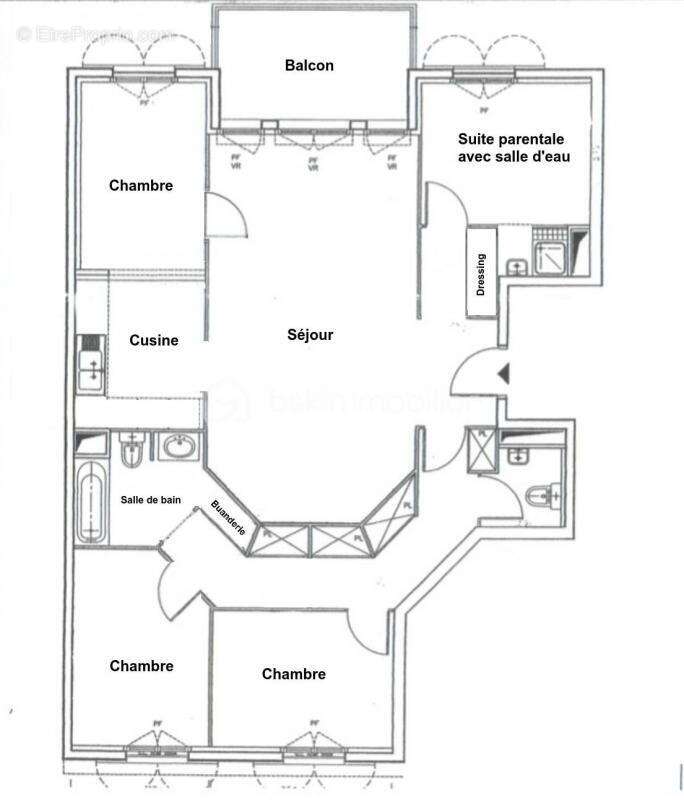 Appartement à COURBEVOIE