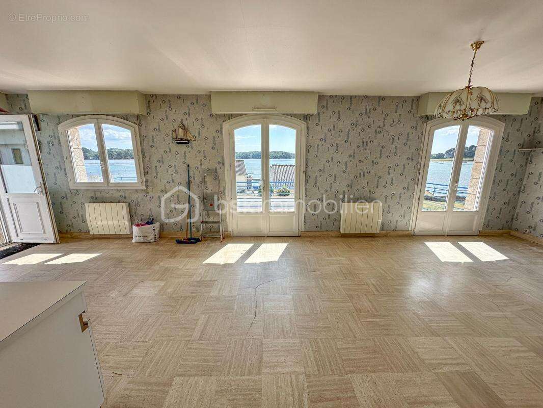 Maison à LOCOAL-MENDON