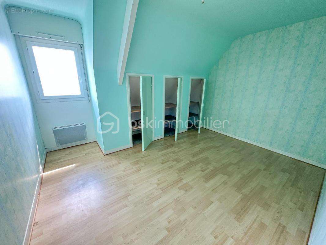 Maison à LOCOAL-MENDON