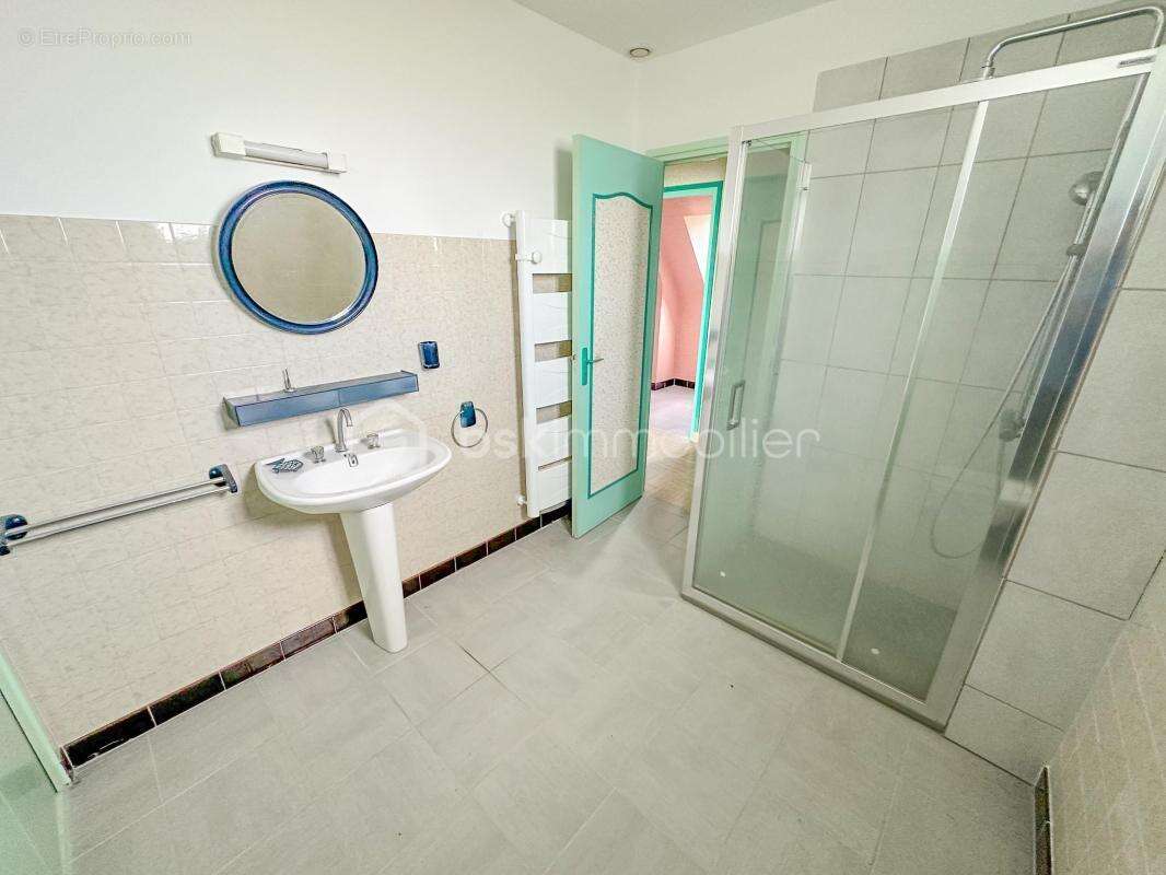 Maison à LOCOAL-MENDON