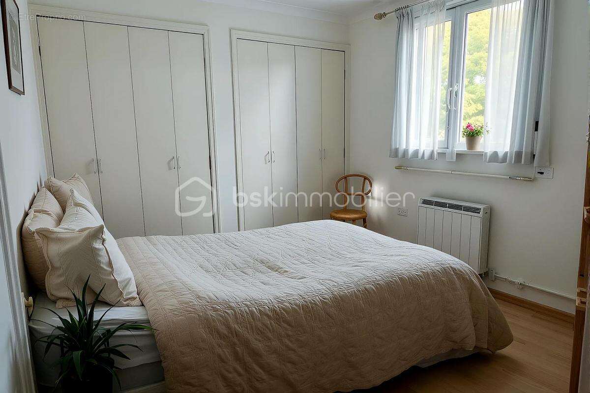 Appartement à MARSEILLE-12E