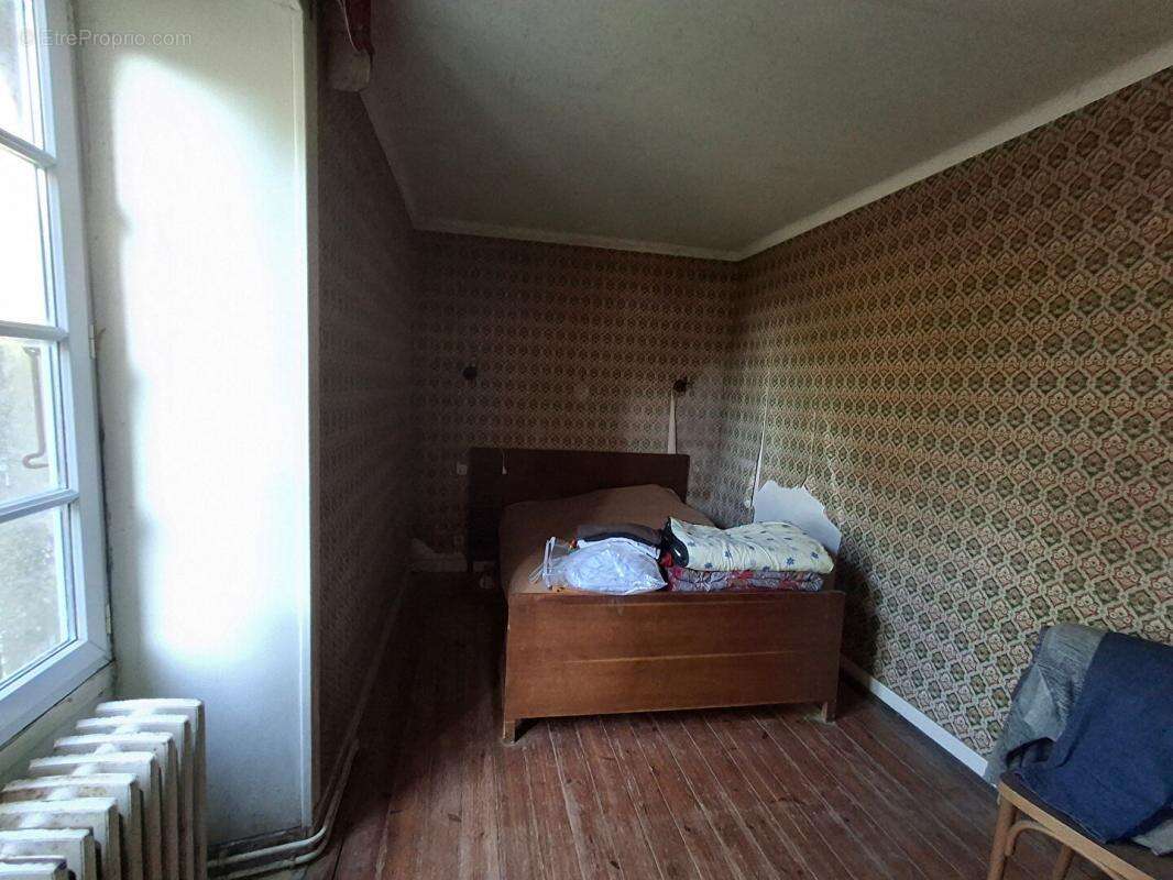 Maison à MOUZEUIL-SAINT-MARTIN