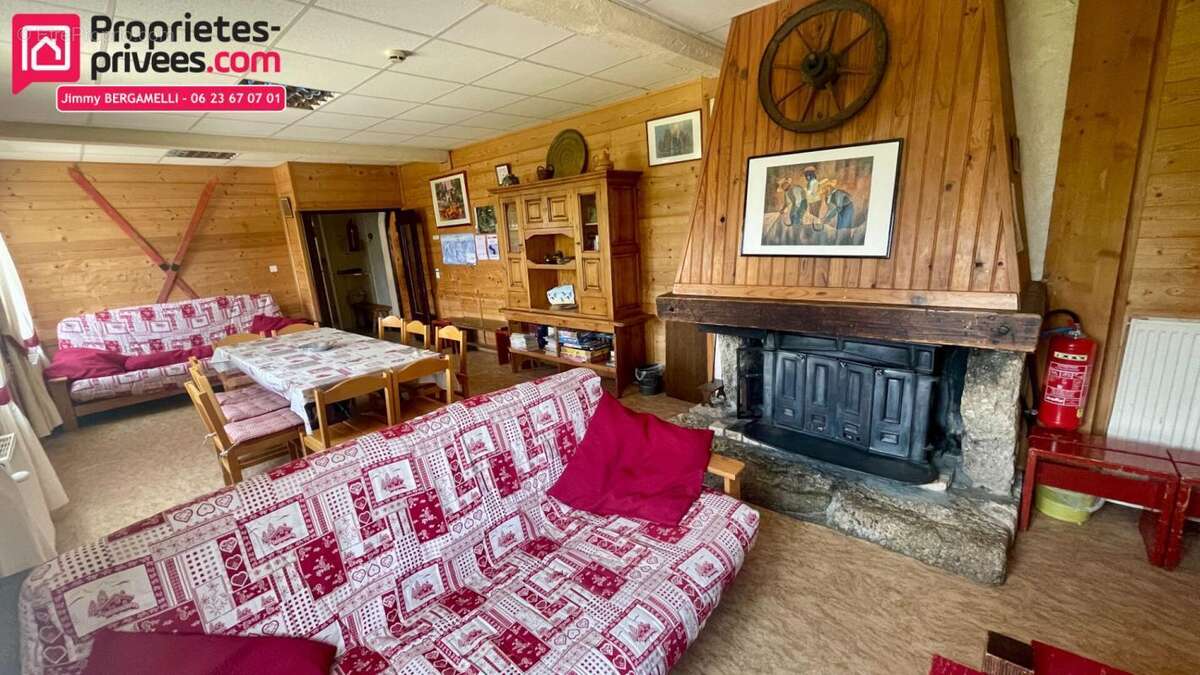 Maison à CREST-VOLAND