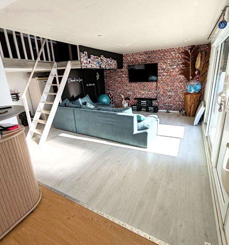 Maison à NUAILLE-D&#039;AUNIS