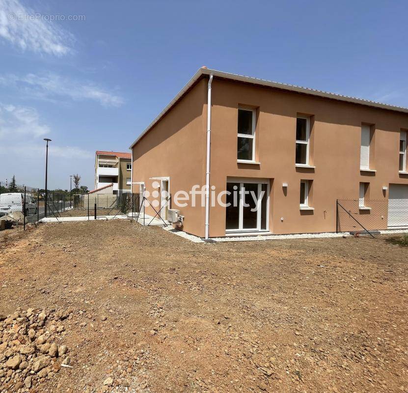 Appartement à PORT-DE-BOUC