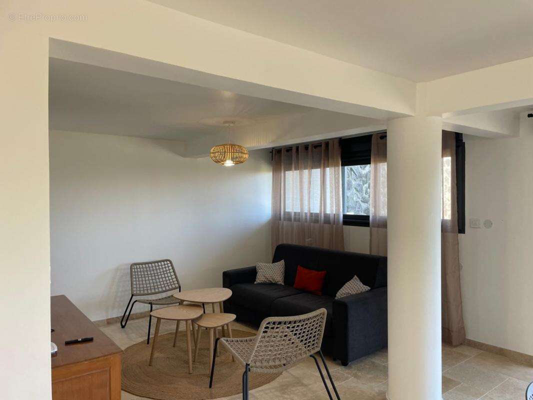 Appartement à PETITE-ILE