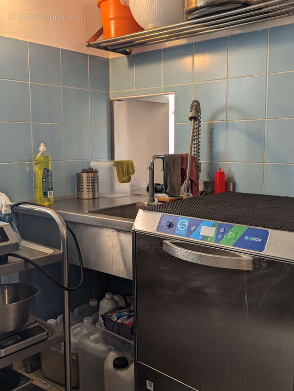 Commerce à CASTELLAR