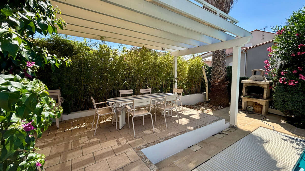 Maison à SAINT-CYPRIEN