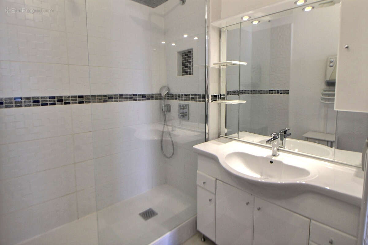 Maison à SAINT-CYPRIEN