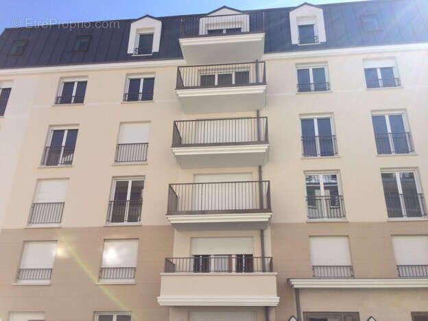 Appartement à TREMBLAY-EN-FRANCE