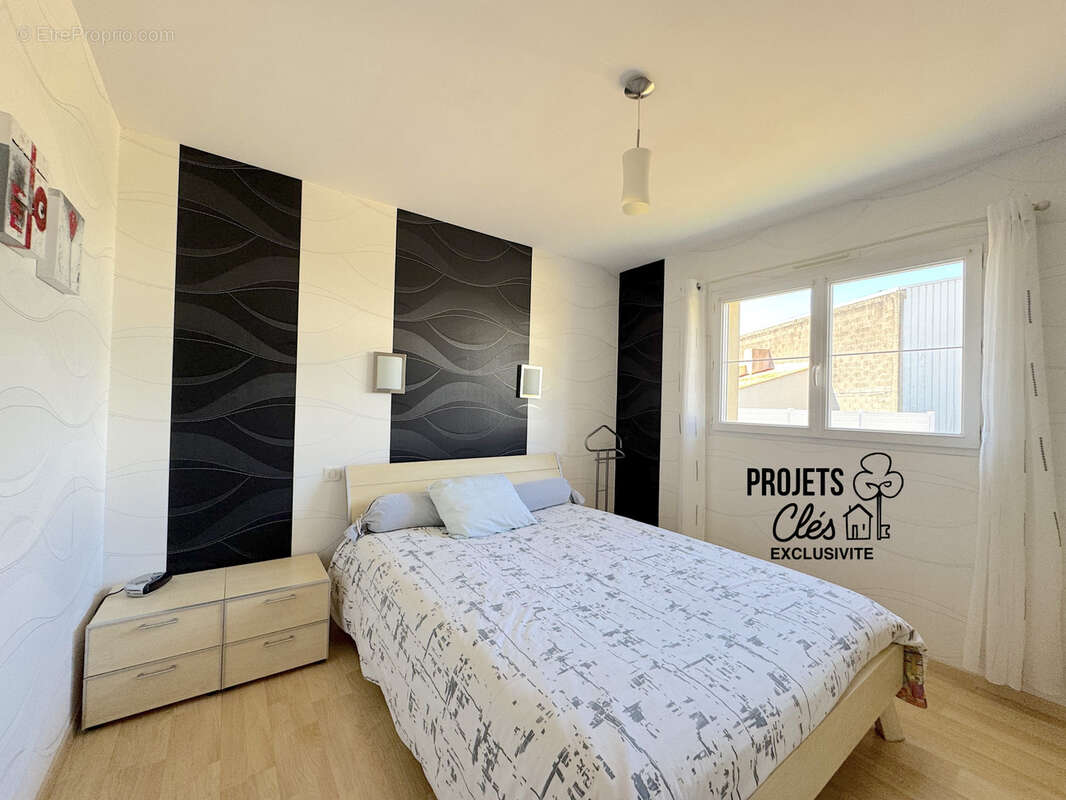 Maison à BEAULIEU-SOUS-LA-ROCHE