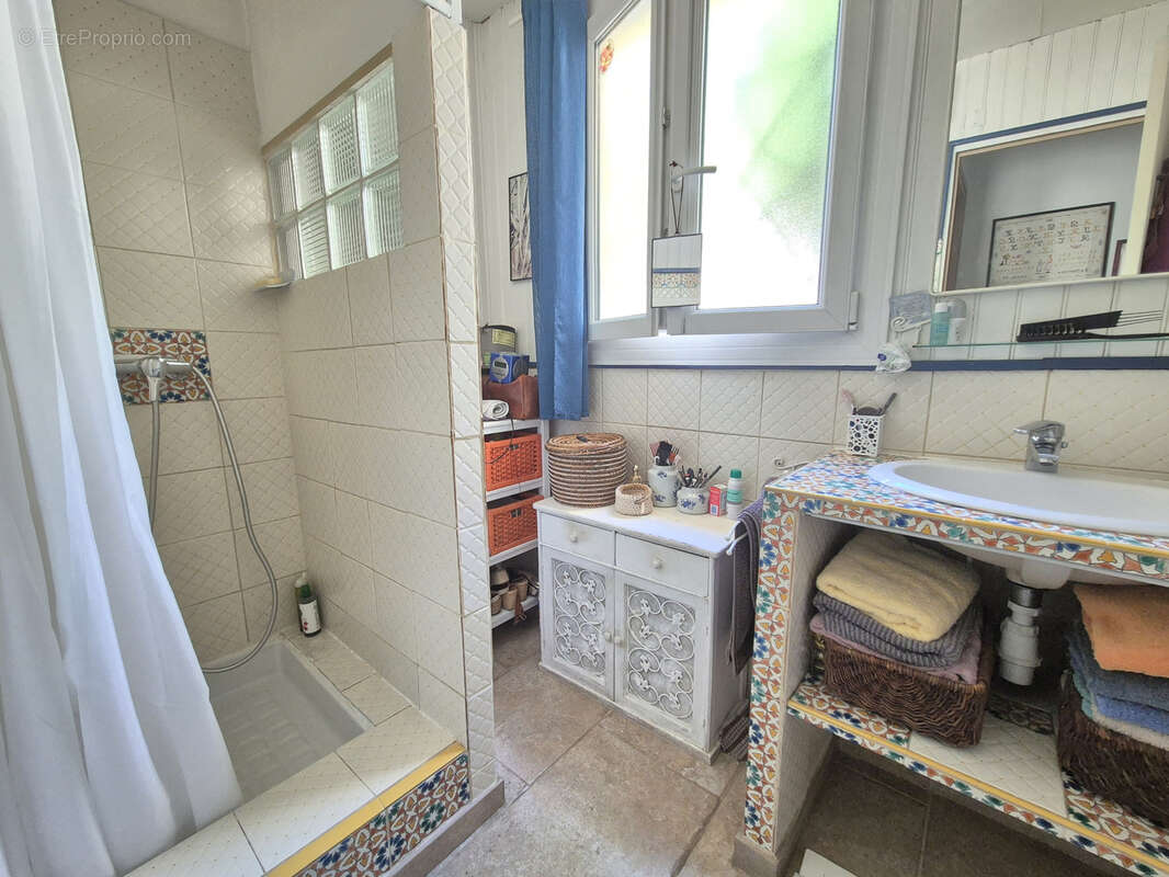 Maison à SOLLIES-VILLE