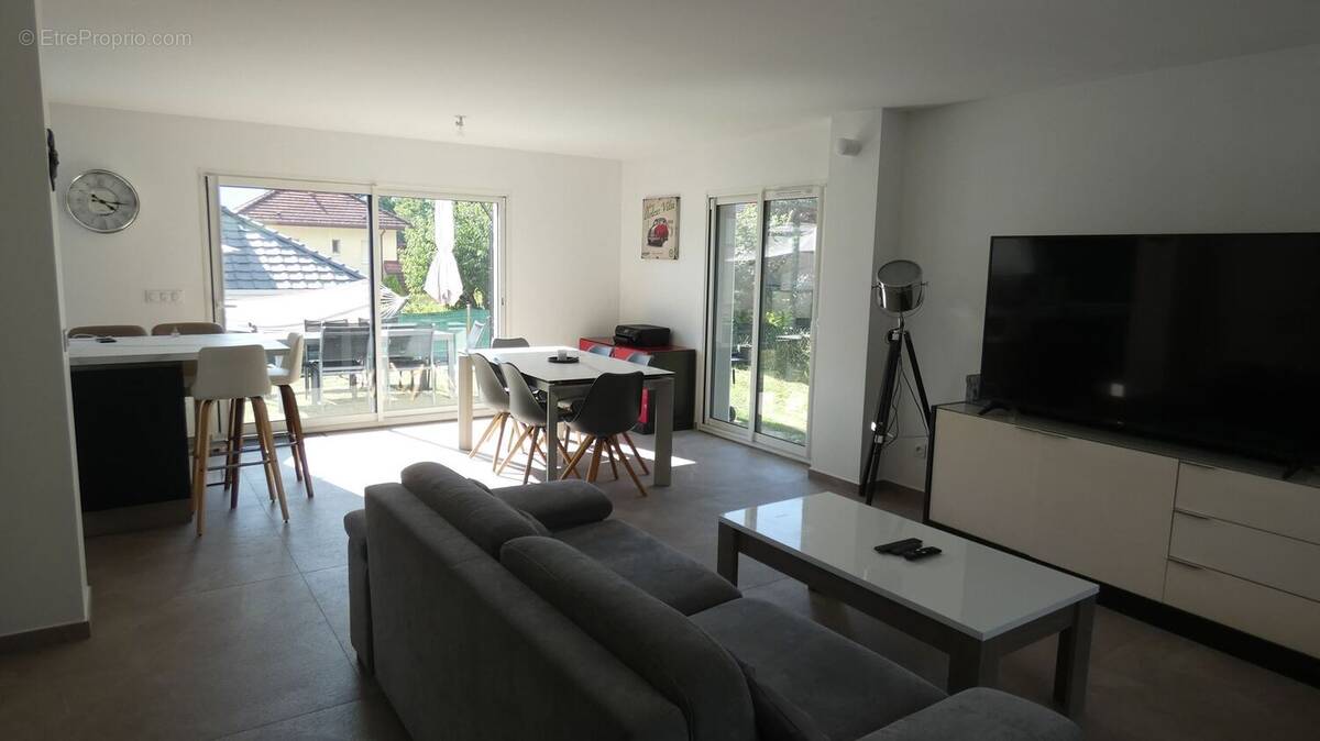 Maison à DRUMETTAZ-CLARAFOND