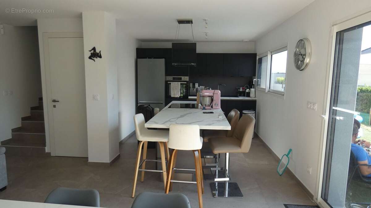 Maison à DRUMETTAZ-CLARAFOND