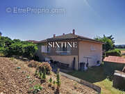 Maison à BEAUREPAIRE