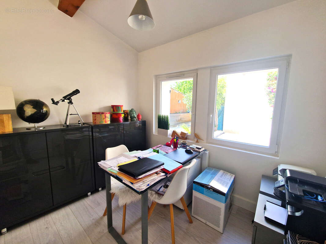 Maison à SIX-FOURS-LES-PLAGES