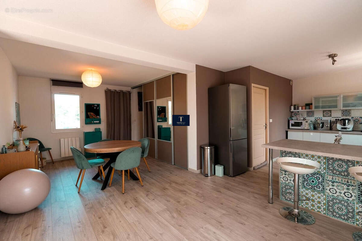 Maison à MONTREDON-DES-CORBIERES