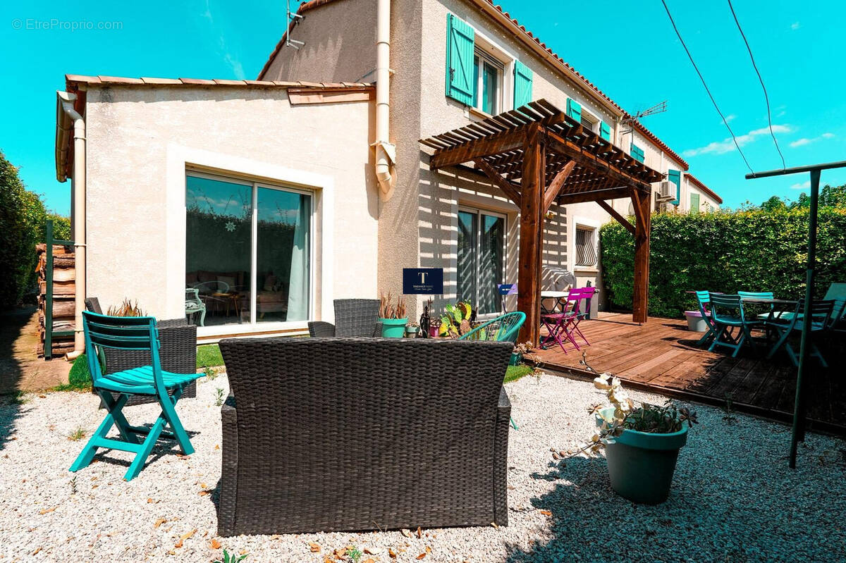 Maison à MONTREDON-DES-CORBIERES