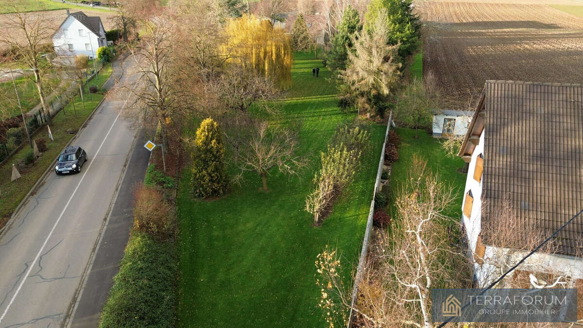 Terrain à SCHNERSHEIM