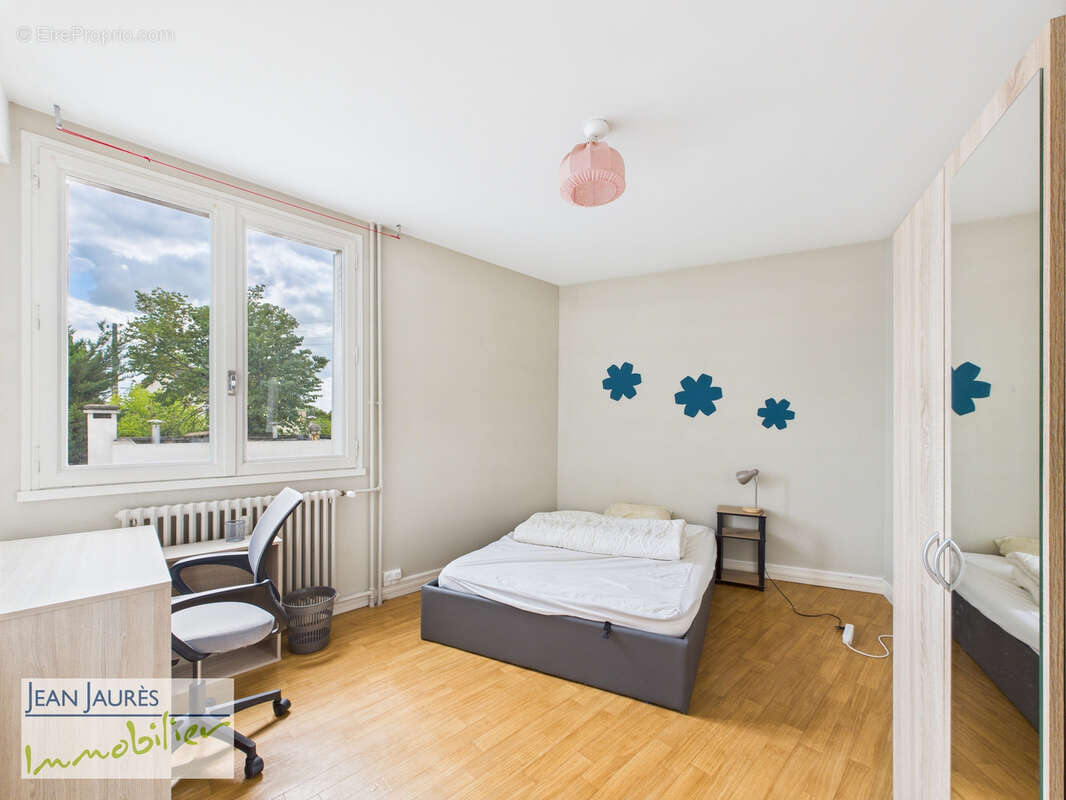 Appartement à SAINT-ANDRE-LES-VERGERS