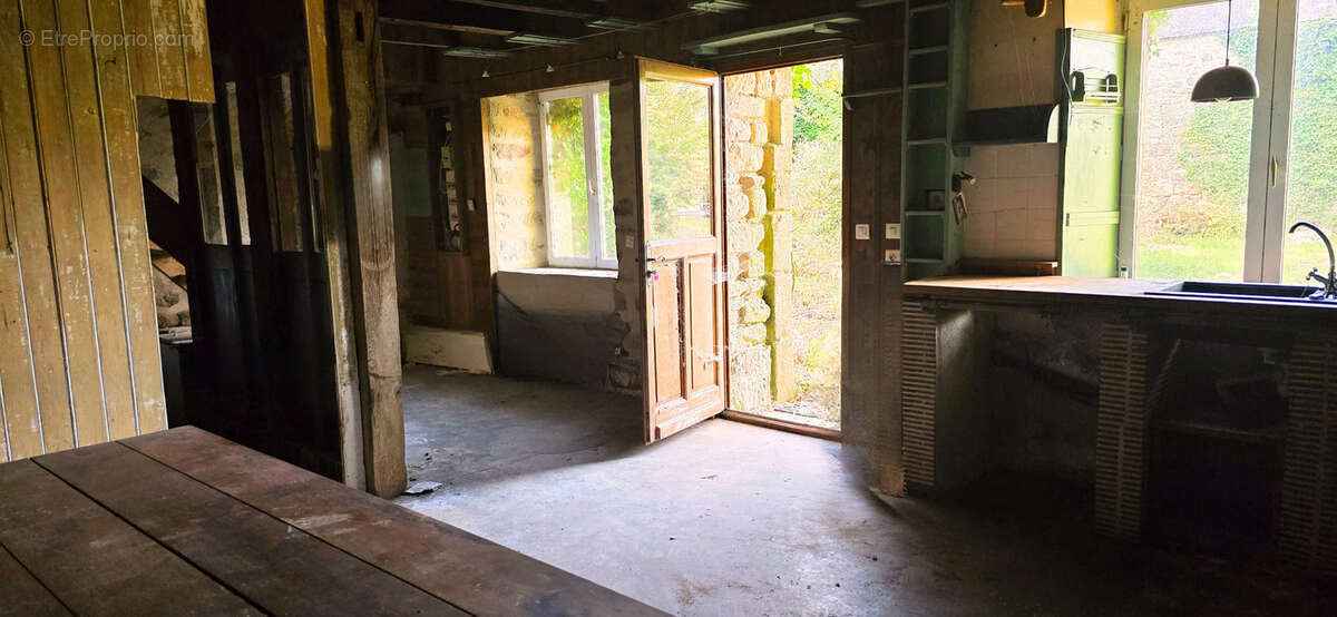 Maison à MELLIONNEC