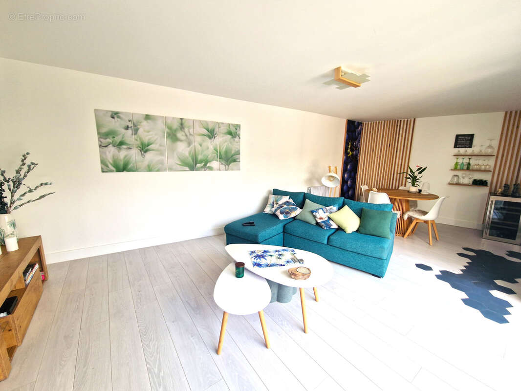 Maison à SIX-FOURS-LES-PLAGES