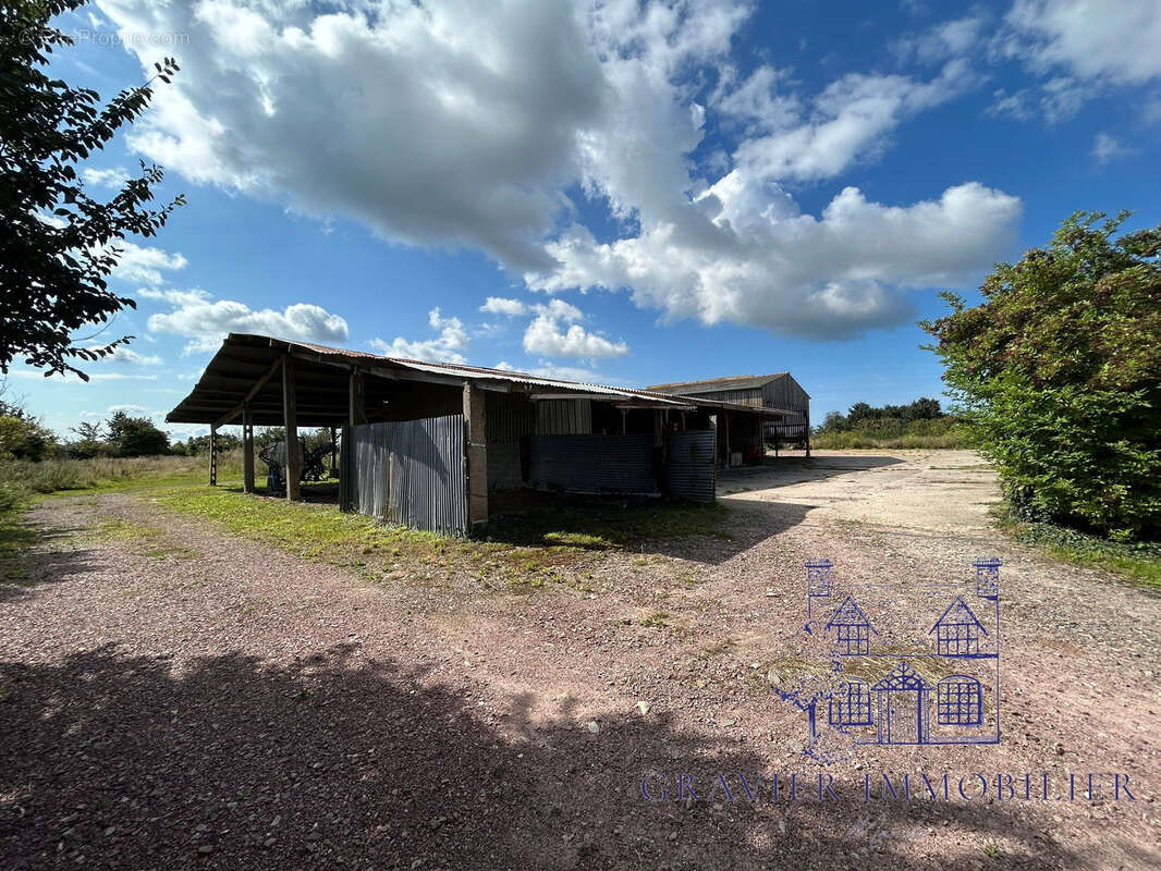 Maison à SAINT-GERMAIN-SUR-AY