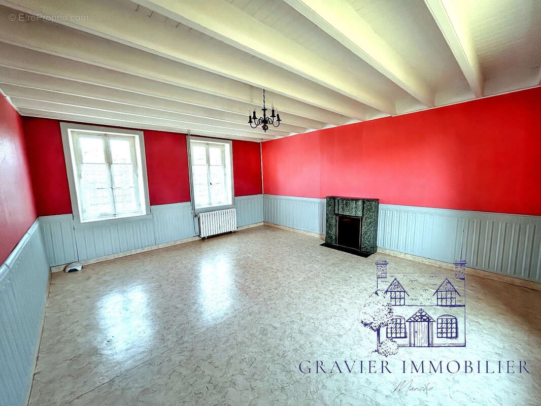 Maison à SAINT-GERMAIN-SUR-AY