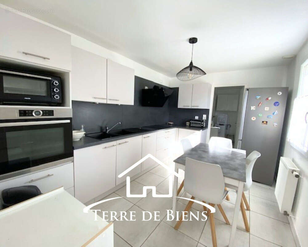 Maison à VILLERS-COTTERETS