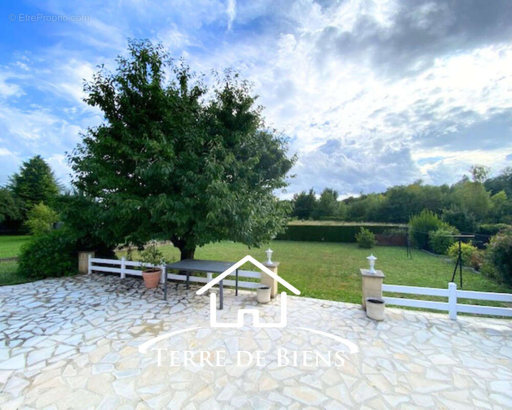 Maison à VILLERS-COTTERETS