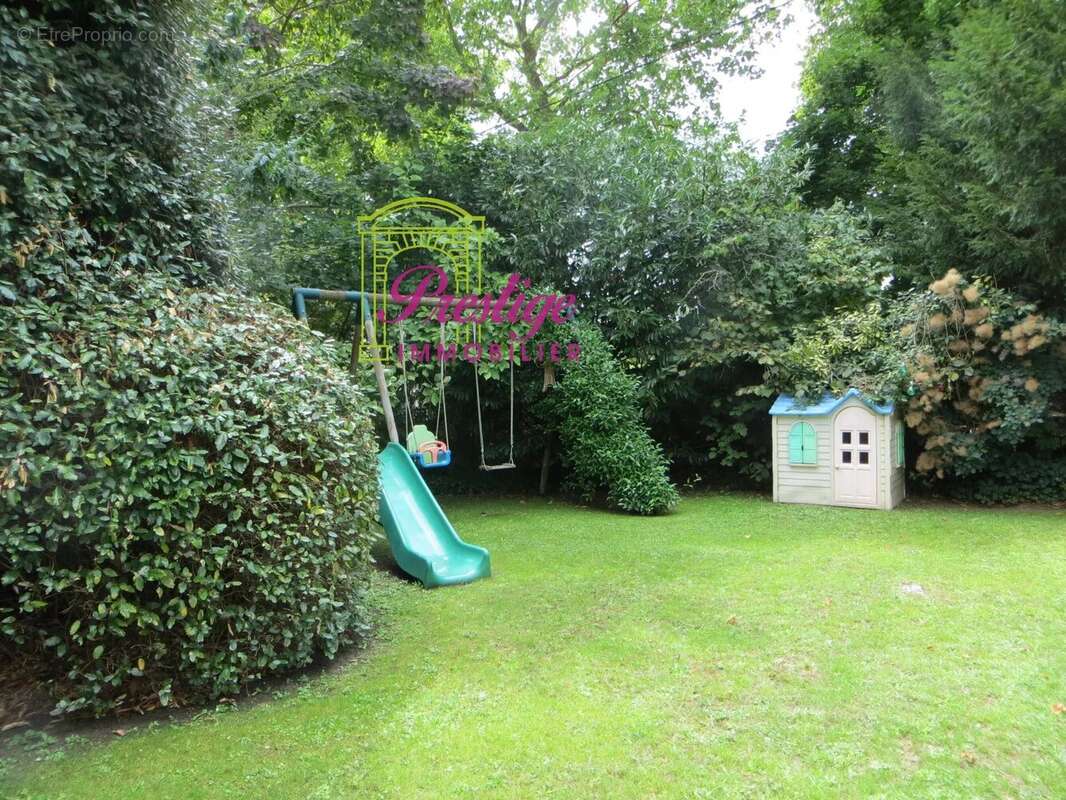 Maison à MAISONS-LAFFITTE