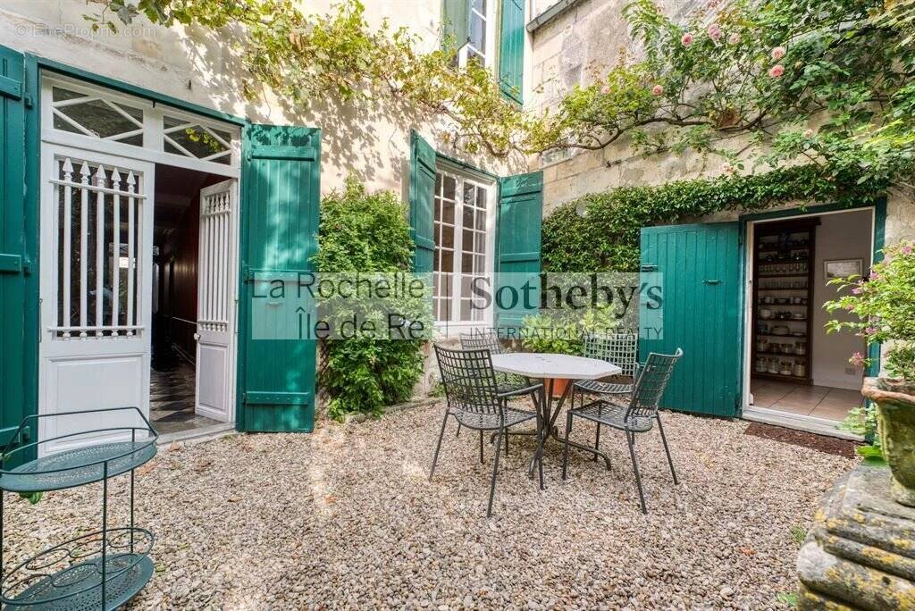 Maison à LA ROCHELLE