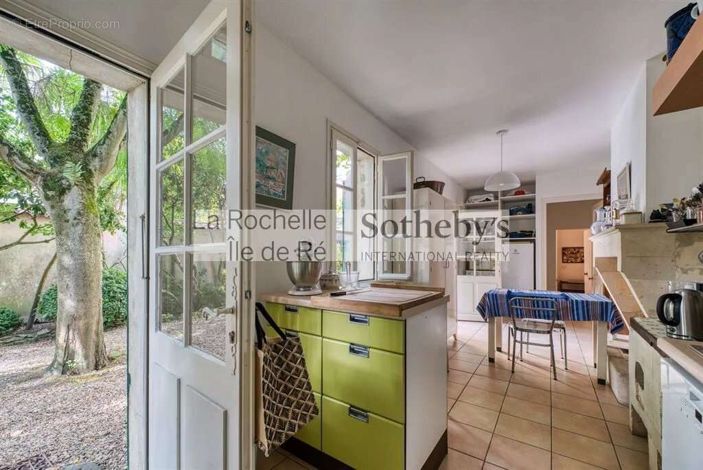 Maison à LA ROCHELLE