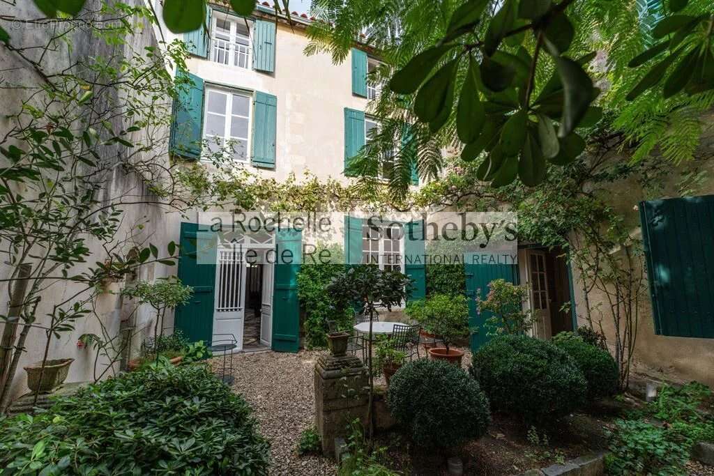 Maison à LA ROCHELLE