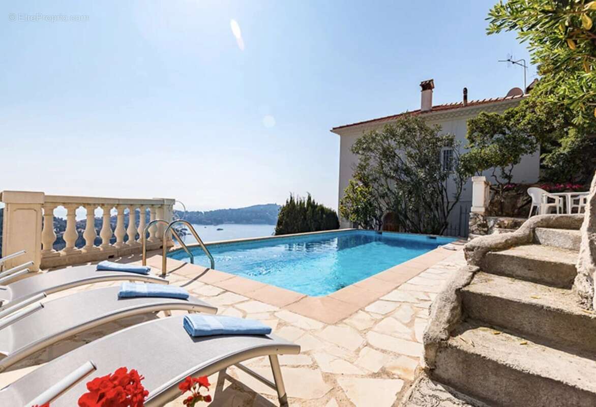 Maison à VILLEFRANCHE-SUR-MER