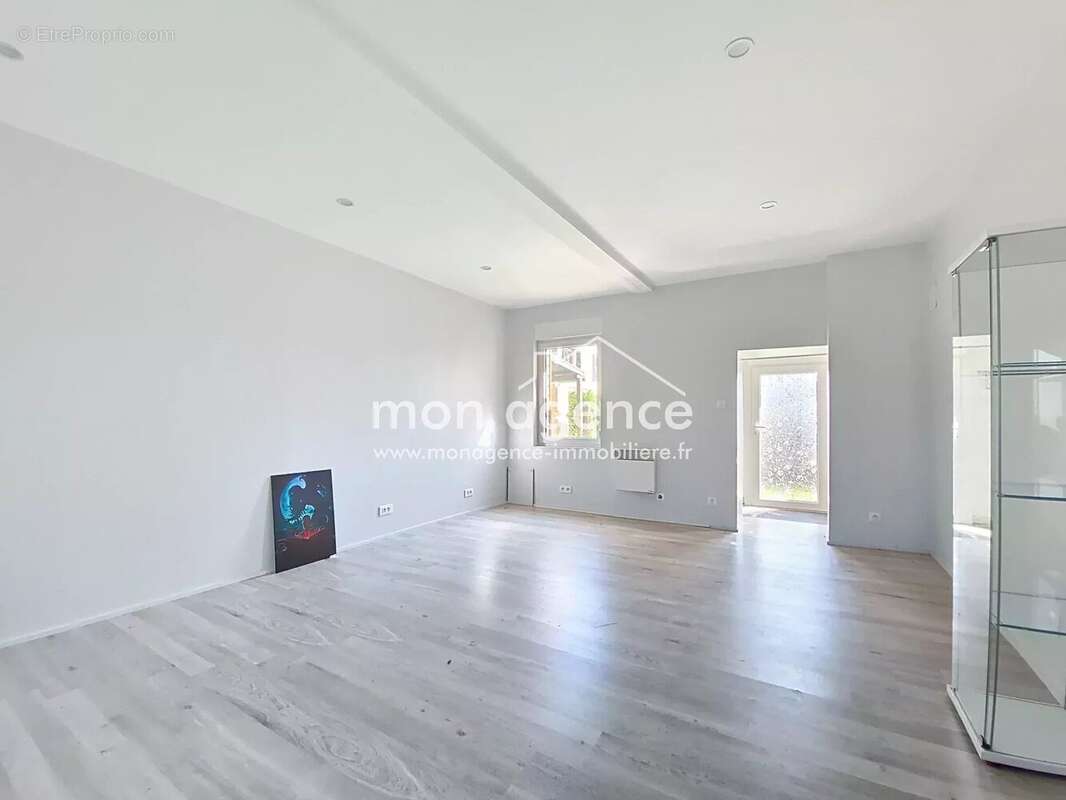 Maison à TOURVILLE-LA-RIVIERE