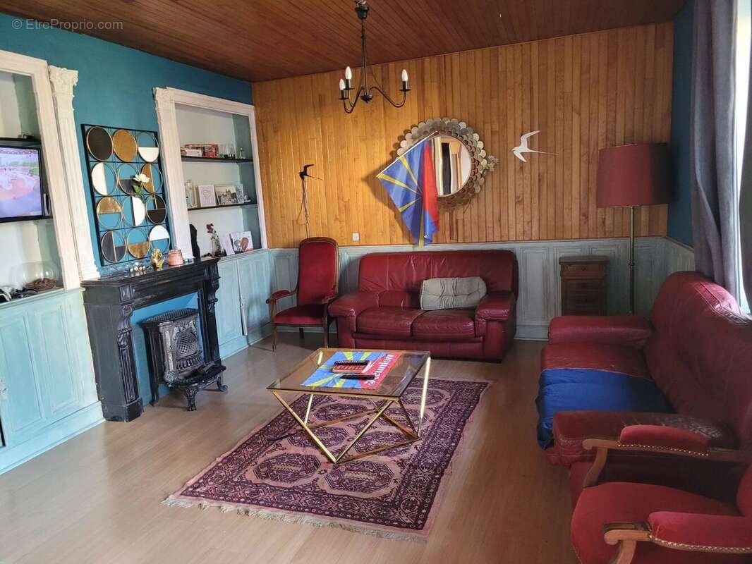 Maison à BRASSAC-LES-MINES