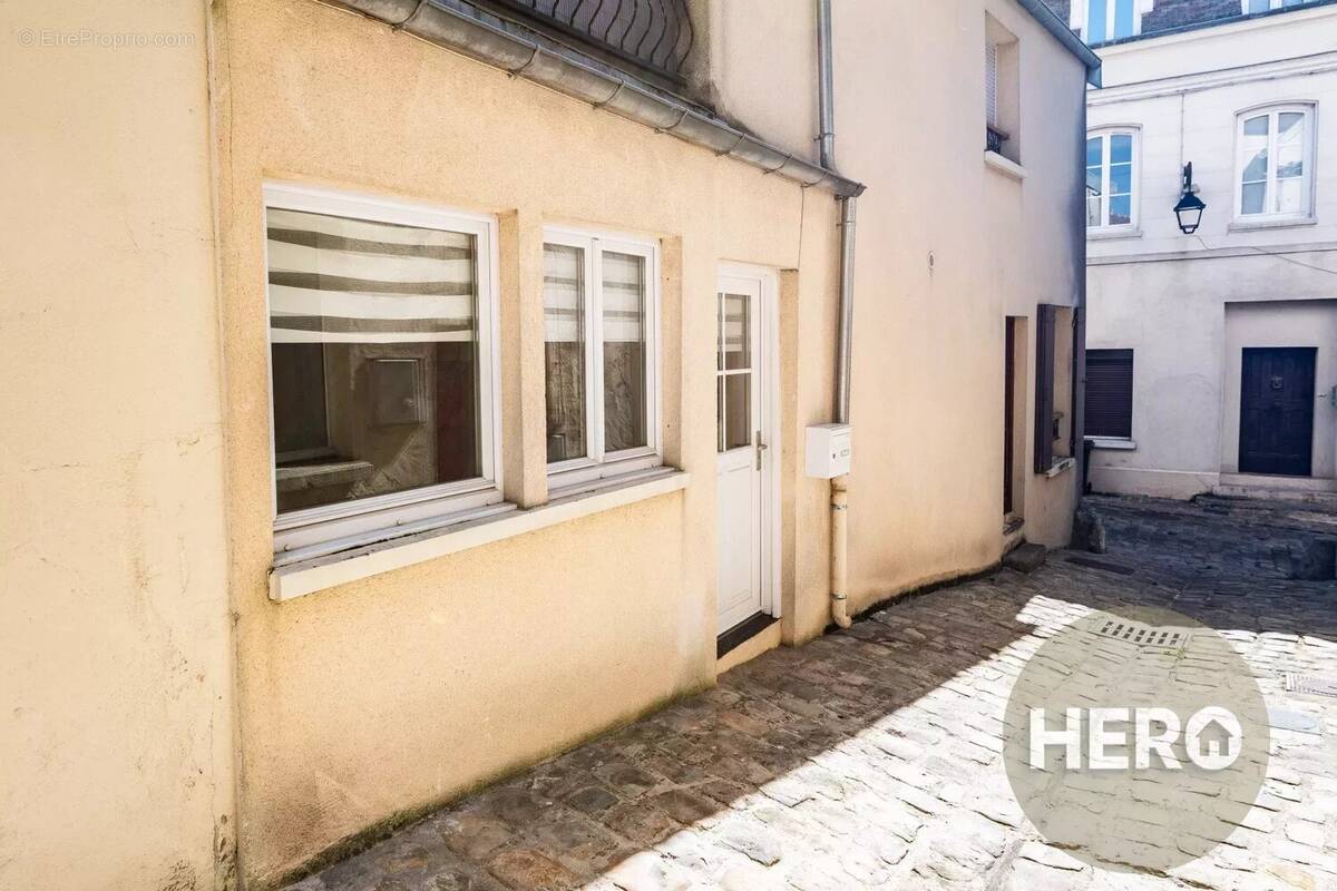 Appartement à JOUARS-PONTCHARTRAIN