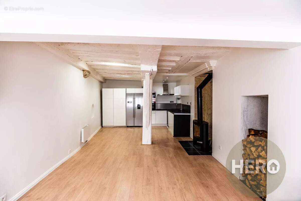 Appartement à JOUARS-PONTCHARTRAIN